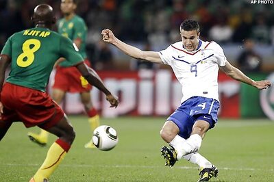 Van Persie saving best for last: Van Marwijk