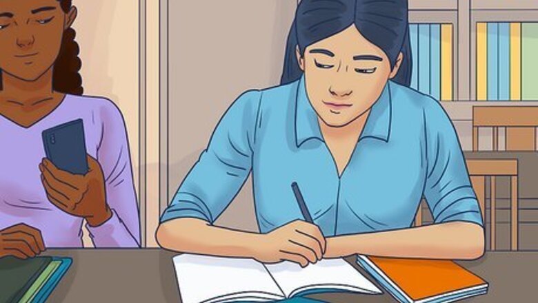 How to Avoid Distractions While Studying