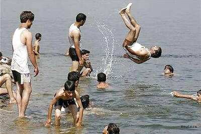 Delhi sees hottest day in a decade at 45.7 degrees Celsius