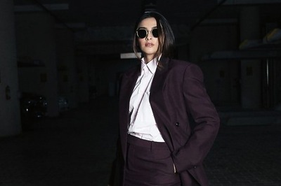 Suiting Up With Sonam Kapoor; Keeping it Bold, Minimal and Effortless