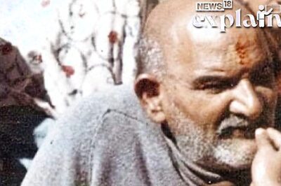 Anushka Sharma's Holi Post on Neem Karoli Baba: Who's the Guru Loved by Steve Jobs, Julia Roberts?