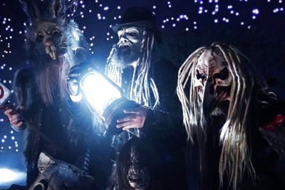 'Bray Wyatt Would Be So Proud:' Social Media Reacts to Uncle Howdy's Appearance on WWE RAW