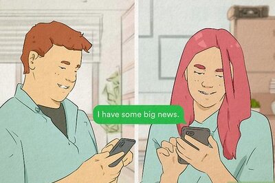 How to Tell a Guy You're Pregnant over Text