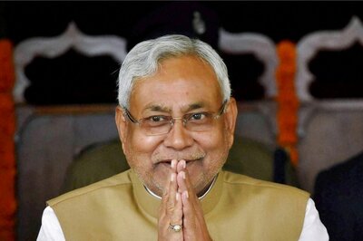 CM Nitish Kumar Tells Officials to Ensure No Stubble Burning Takes Place in Bihar