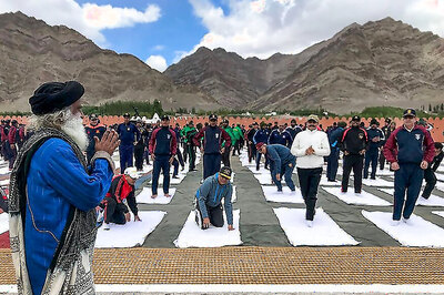 Sadhguru  Jaggi Vasudev​ to Impart Yoga Training to Soldiers at Siachen on June 21