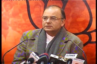 Arun Jaitley asks Rahul about 'illicit' relationships of Congressmen