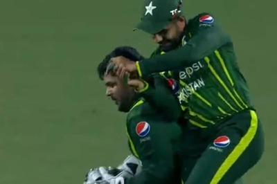NZ vs PAK, 2nd T20I: Babar Azam Shares Funny Moment with Young Azam Khan on the Field - WATCH