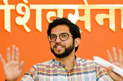 Maha: Aaditya Thackeray Seeks Answers from BMC on Street Furniture 'Scam' of Rs 263 Crore
