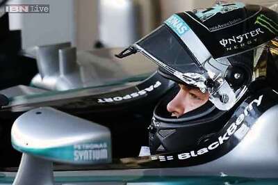 Nico Rosberg takes pole position for Abu Dhabi Grand Prix