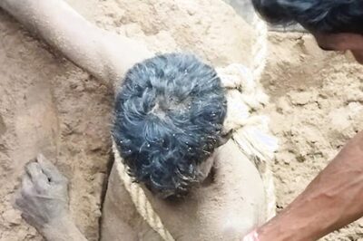 Tamil Nadu: Firefighters Rescue Labourer Buried 15 Feet Deep in Sand for Over an Hour