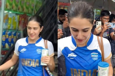 Sara Ali Khan Smiles At Paps As She Steps Out From The Gym In Heavy Rain, Video Goes Viral