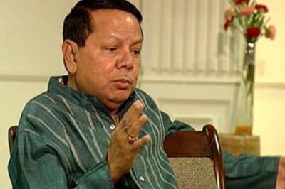 Dasmunsi being mobilised on wheelchair