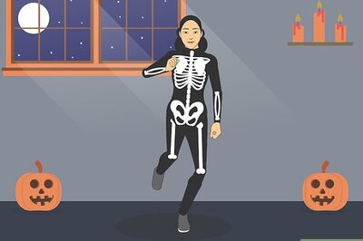 How to Do the Spooky Scary Skeleton Dance
