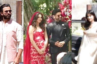 Farhan Akhtar, Shibani Dandekar Are Now Married; First Pics Out; Javed Akhtar Recites Poem for Newlyweds | Live Updates