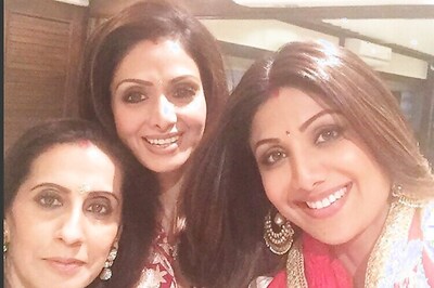Watch: Shilpa Shetty matches steps with Sridevi as they dance to 'Prem Ratan Dhan Payo' title track