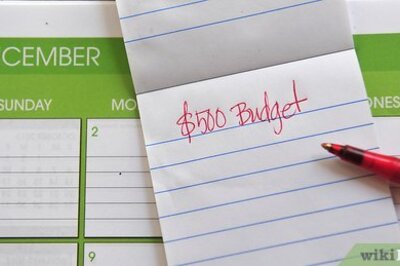 How to Celebrate Christmas on a Budget