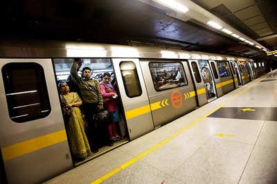 UP Man Crushed to Death by Metro Train in Gurugram While Trying to Jump Tracks
