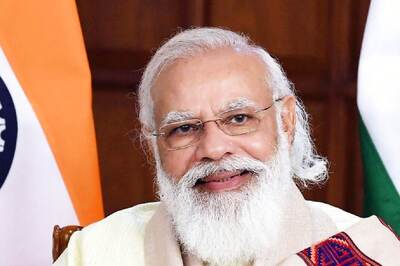 PM Modi Extends Teachers' Day Wishes Says, 'Mother Gives Birth, Teacher Gives Life'