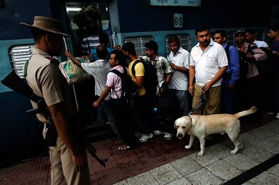 Government Railway Police Jawan shot dead in Train, Another Injured