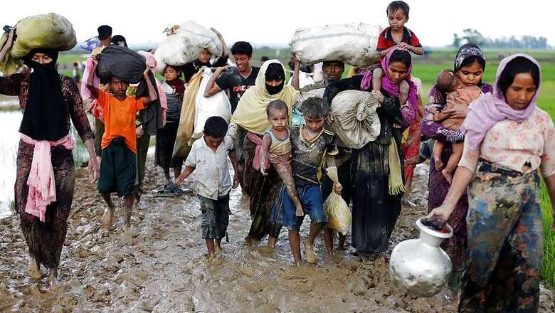 Suu Kyi to Address Nation Next Week on Rohingya Crisis