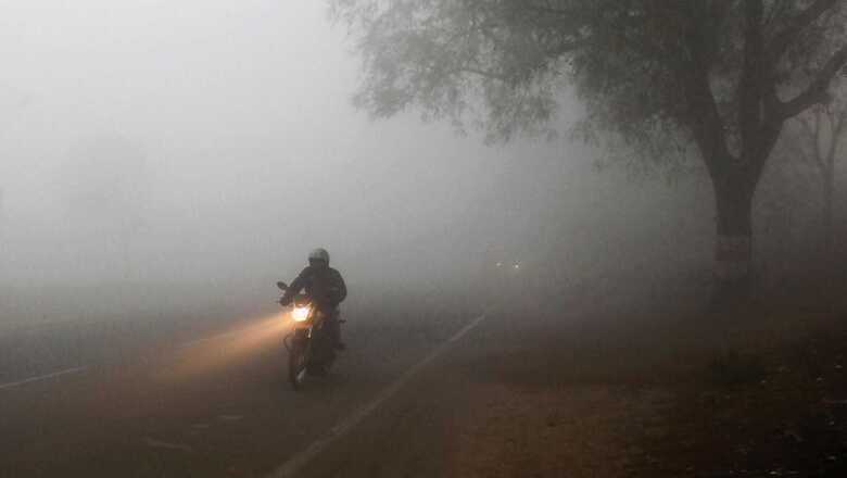 More Public Transport, Less Stubble Burning: UP Moves to Combat Air Pollution But Rules Out Lockdown