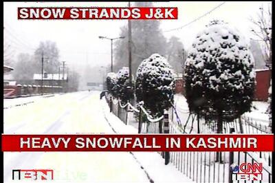 Avalanches hit various areas in Jammu and Kashmir