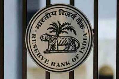 Liquidity deficit in comfort zone: RBI's Gokarn