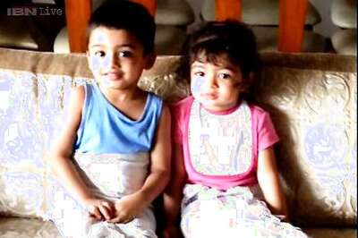 Snapshot: Aww! This picture of Aaradhya Bachchan with her cousin Vihaan Rai is adorable