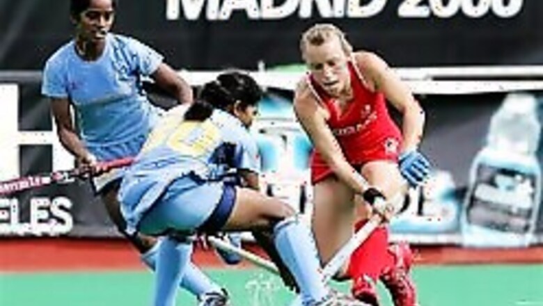 Controversy mars Ind-Eng hockey match