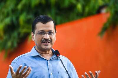 'De-recognise AAP': Former Bureaucrats Write to EC, Slamming 'Blatant Efforts to Politicise Civil Servants'