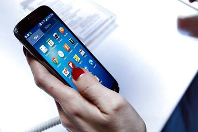 Samsung sold 76 mn smartphones in Q2, expands market share to 33.1 pc