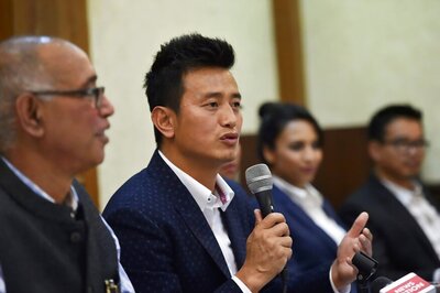 Citizenship Bill will Dilute Article 371F in Long Run, Says Bhaichung Bhutia