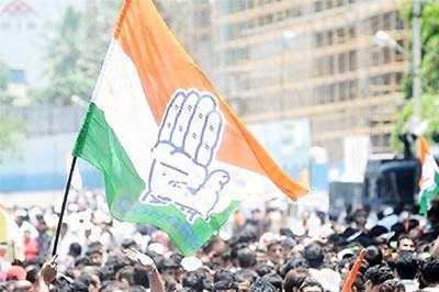 Congress First Political Party to Encourage Ayodhya Movement at VHP Event, Says New Book