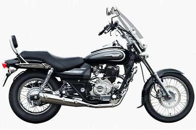 Bajaj launches Avenger Cruise 220, Street 220, Avenger Street 150 in India at Rs 75,00 onwards