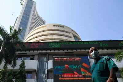 Sensex Ends Volatile Session Marginally Lower, Nifty Above 19,650; Asian Paints Sinks 4%, ITC 2%