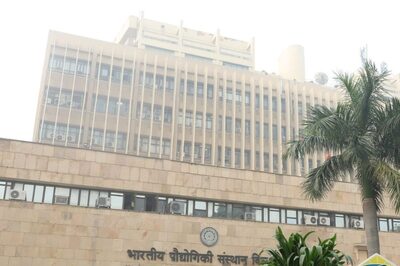 IIT Delhi Wraps Up Phase 1 Placements 2023–24; Students Receive Around 1050 Job Offers