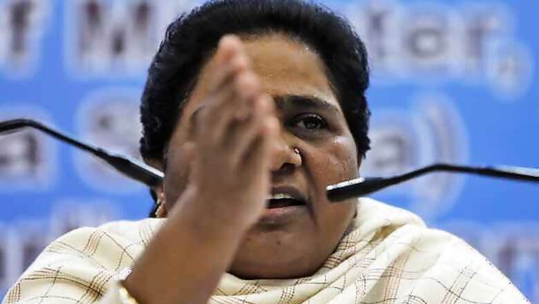 Congress, BJP not working for common man: Mayawati