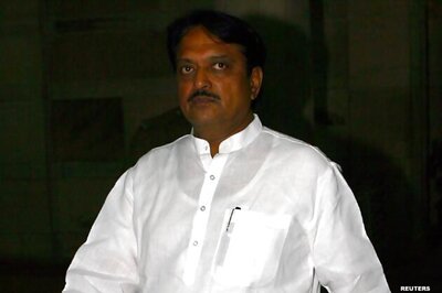 Vilasrao's cremation at his native village today