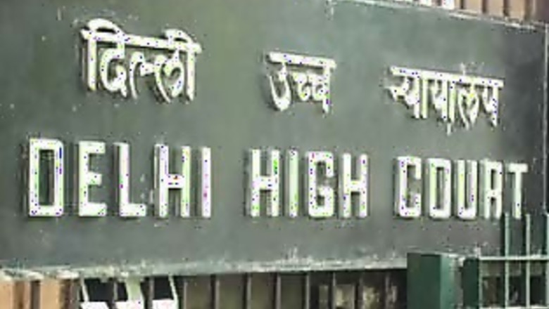 Delhi HC issues notice to IITs on JEE