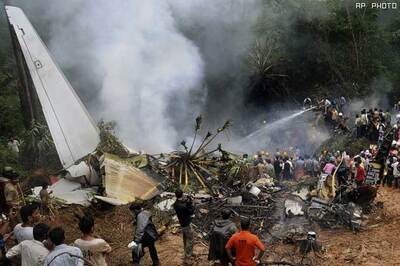 Kerala mourns; holds 30 funerals of crash victims