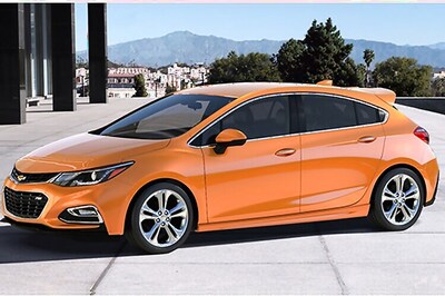 Chevrolet reveals its all-new 2017 Cruze hatchback