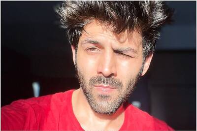 Dharma Productions Fires Kartik Aaryan from Dostana 2 Due to 'Unprofessional Behaviour': Report