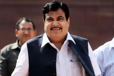 Nitin Gadkari appears in court in defamation case against Arvind Kejriwal