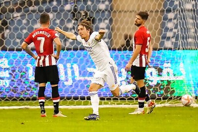 Real Madrid Tops Athletic 2-0 To Win Spanish Super Cup