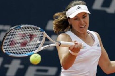 Italian Open: Hingis enters round II