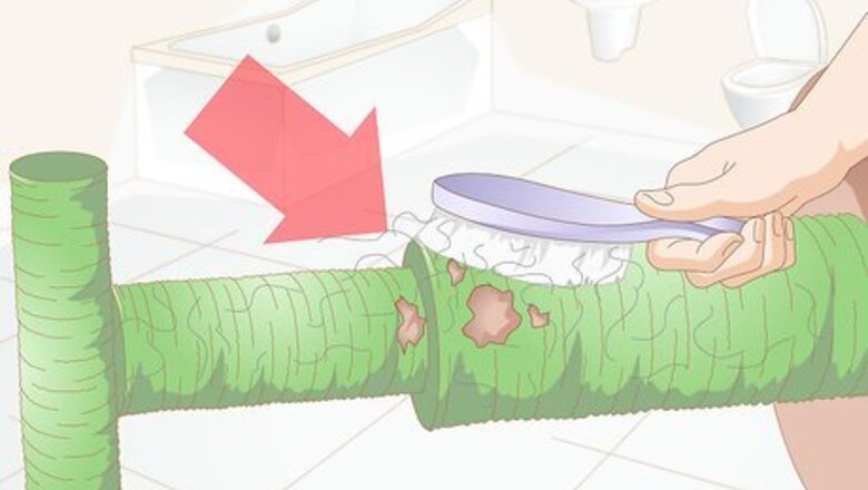 How to Clean a Cat Scratching Post