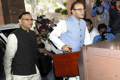 Jaitley announces over Rs 220 crore for training bureaucrats