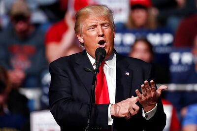 Trump Calls Clinton 'Nasty Woman'; Voters Rally Behind her