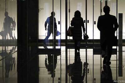 IT sector slows down hiring to cut costs