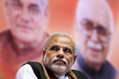 Modi unlikely to campaign in Vadodara, Congress pins hope on Sonia Gandhi